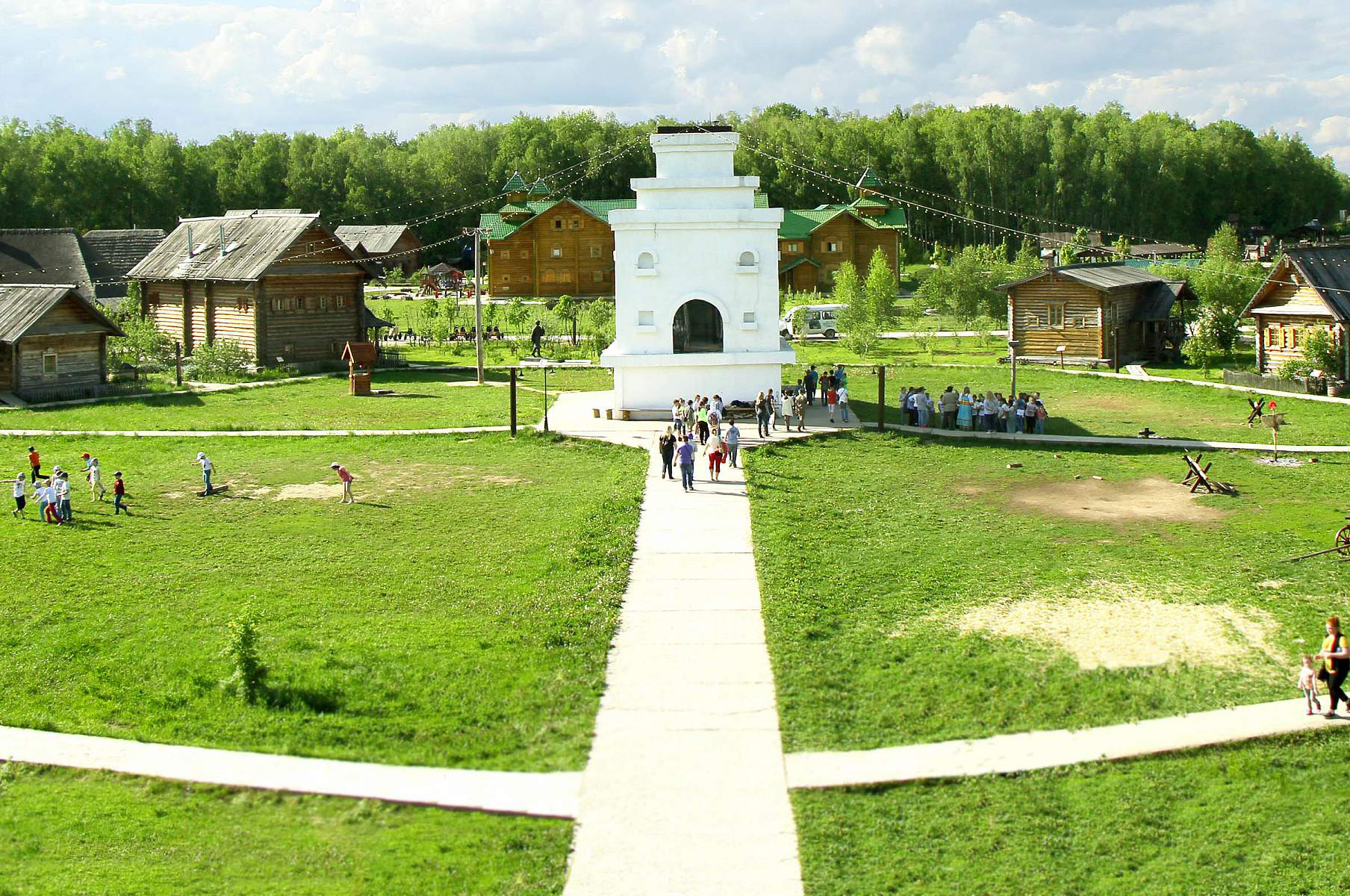 Парк-музей «Этномир» (с. Петрово, Калужская область)